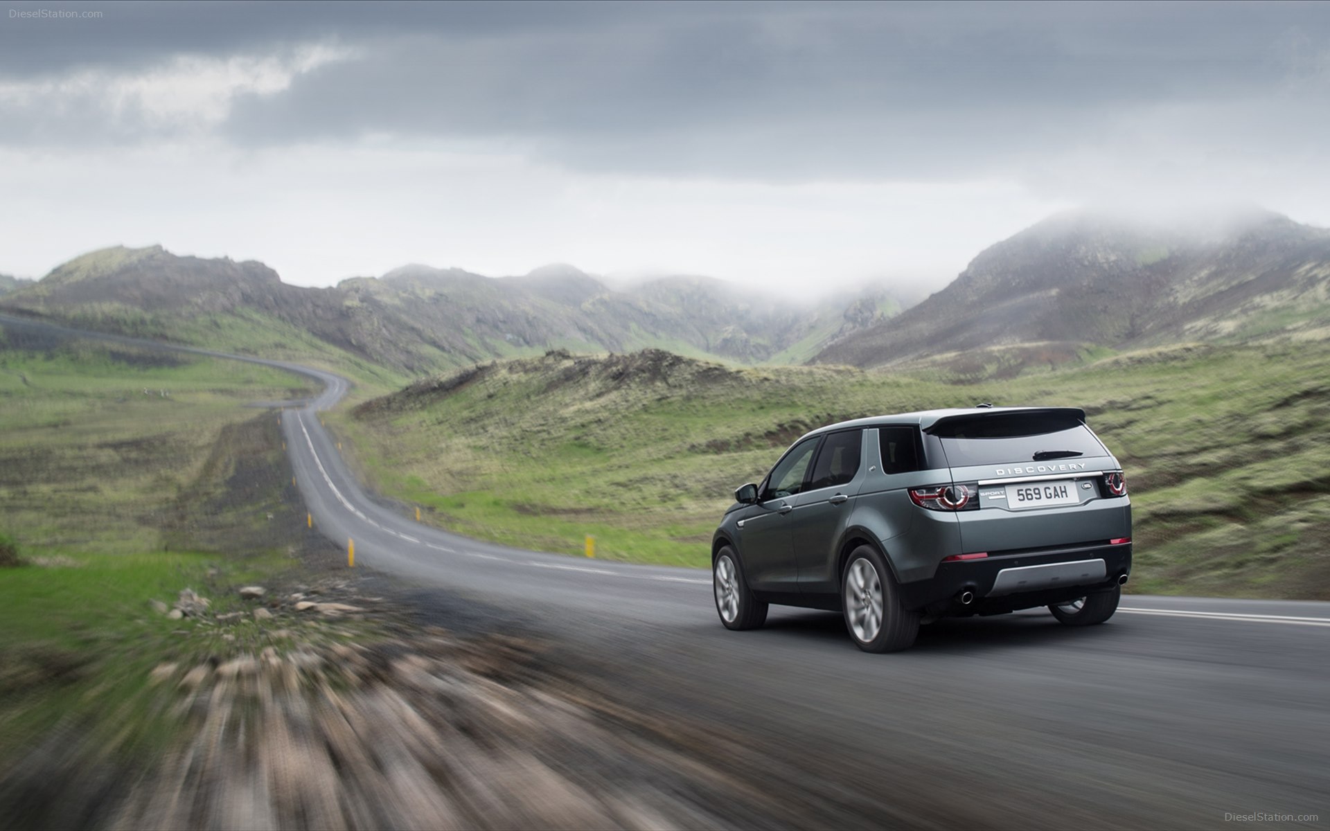 Land Rover Discovery Sport 2015